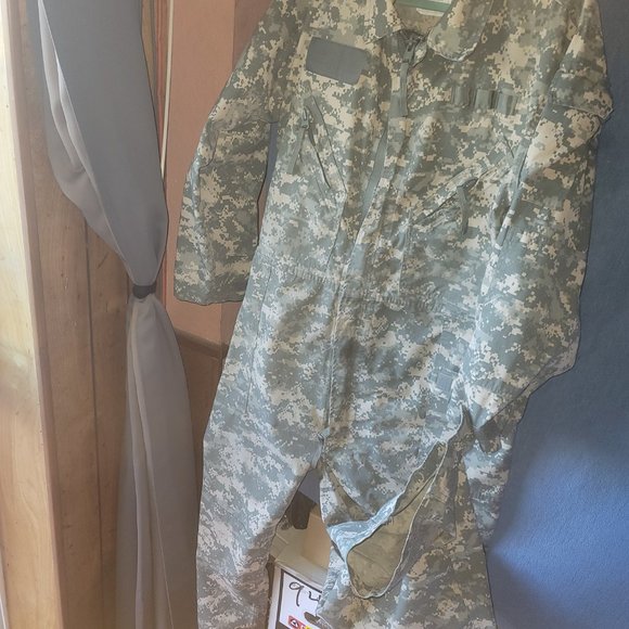 Coveralls, XL ABU pattern aka Digital Camo Coveralls-New - Picture 6 of 9